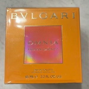 Nwt Bulgaria Omnia Indian Garnett